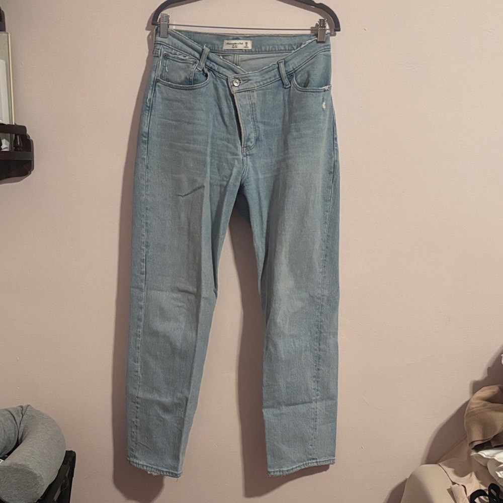 Abercrombie & Fitch Light Blue Women Jeans